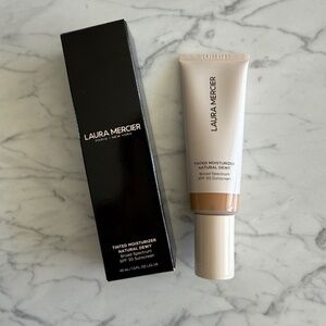 NWT Laura Mercier Tinted Moisturizer Natural Dewy SPF 30 – 3N Sand